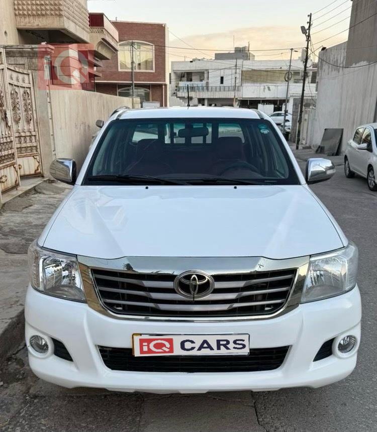 تويوتا هايلوكس